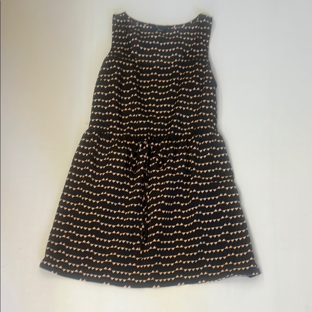 Forever 21 Black and Cream Patterned Dress